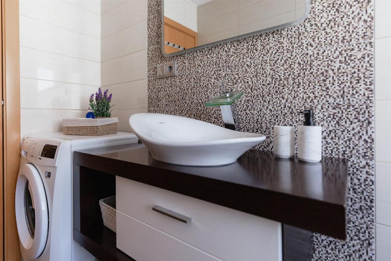 Blue Beach Home Subvilla 48 נאזרה מראה חיצוני תמונה